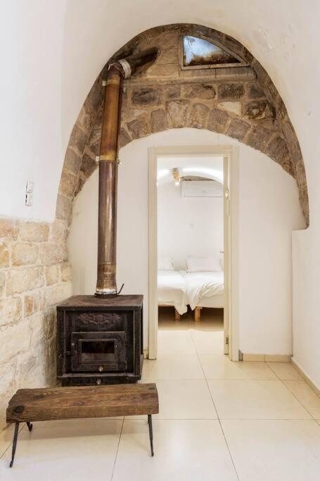 שלווה בעיר העתיקה - Peace In The Heart Of The Old City Safed Esterno foto