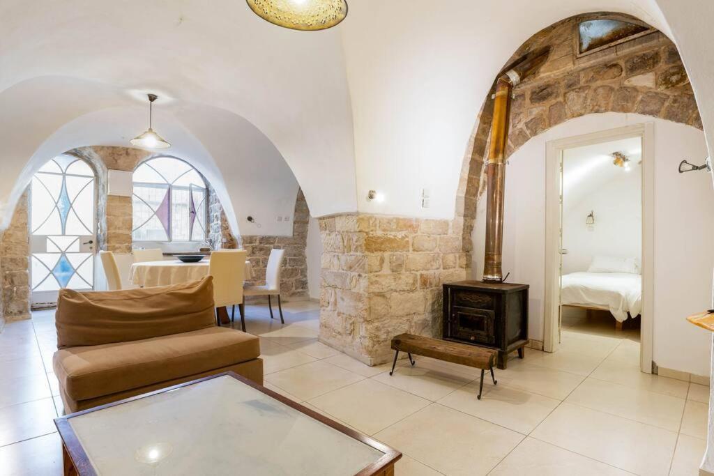 שלווה בעיר העתיקה - Peace In The Heart Of The Old City Safed Esterno foto